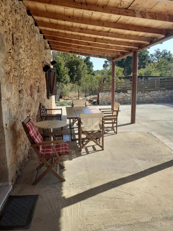 Tsitalia Cottage House Leonídion Eksteriør bilde
